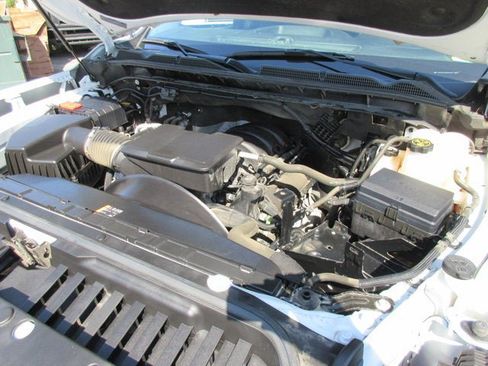 Used 2023 GMC Sierra 3500 Pro w/ Convenience Package AWD/4WD image 36