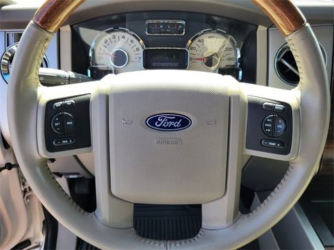 Used 2007 Ford Expedition Limited image 17