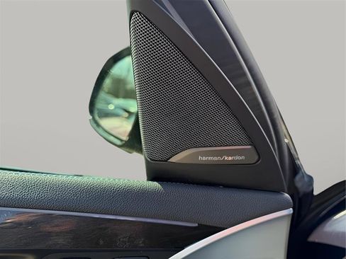 Used 2019 BMW X4 M40i w/ Executive Package image 30