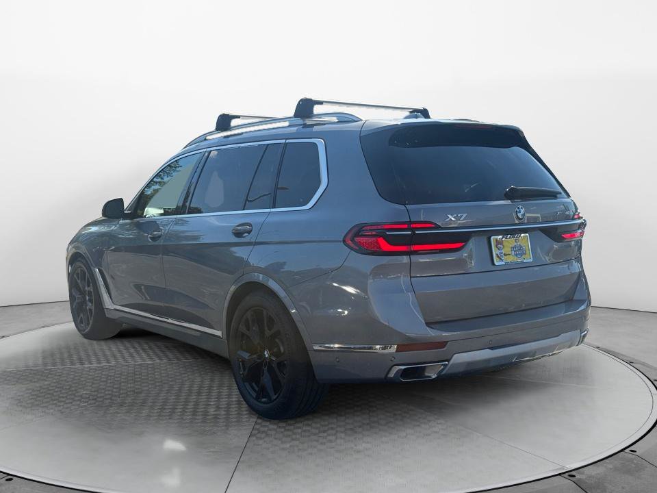 Used 2023 BMW X7 xDrive40i w/ Premium Package AWD/4WD image 5