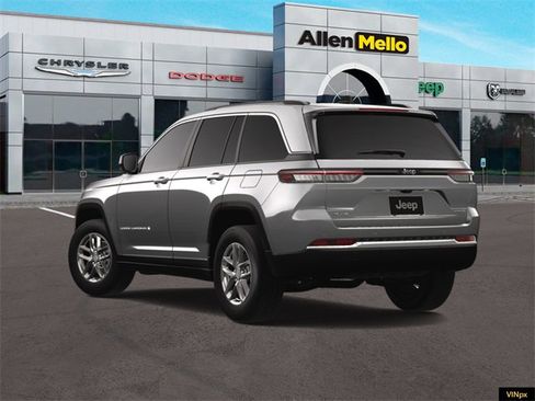 New 2025 Jeep Grand Cherokee Laredo X w/ Luxury Tech Group I image 5