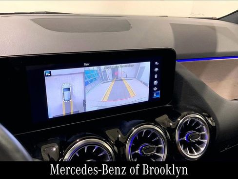 Used 2023 Mercedes-Benz GLA 250 4MATIC image 28