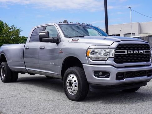 Used 2024 RAM 3500 Big Horn w/ Sport Appearance Package AWD/4WD image 5