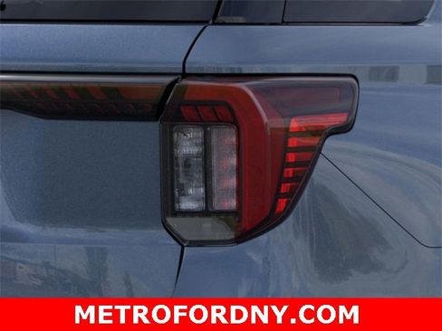 New 2026 Ford Explorer Active image 21