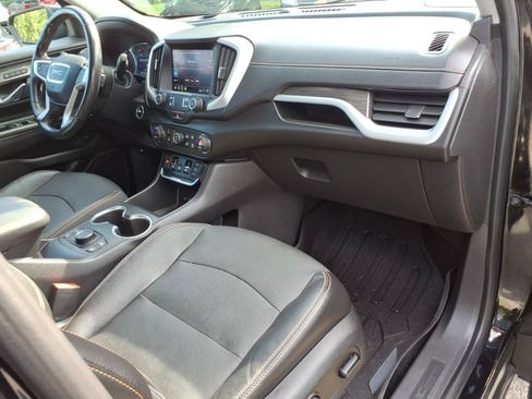 Certified 2020 GMC Terrain SLT w/ Preferred Package AWD/4WD image 9
