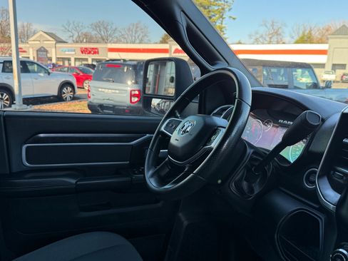 Used 2024 RAM 3500 SLT w/ Quick Order Package 2YG SLT image 31