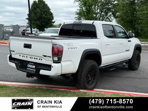 Used 2022 Toyota Tacoma TRD Pro AWD/4WD image 7