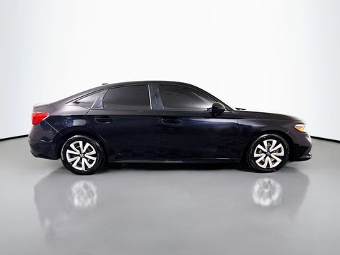 Used 2023 Honda Civic Sport image 11