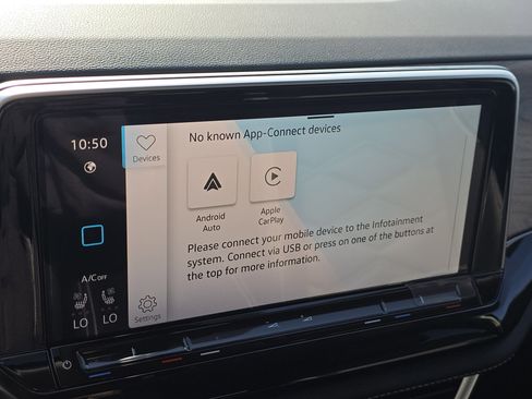 New 2026 Volkswagen Atlas SE image 10