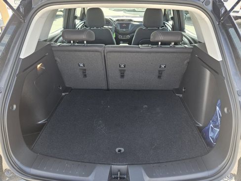 Used 2023 Chevrolet TrailBlazer LS image 9