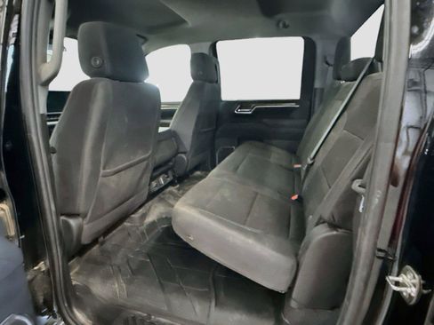 Used 2026 Chevrolet Silverado 2500 LT w/ Convenience Package AWD/4WD image 5