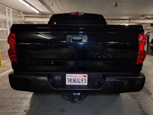 Used 2021 Toyota Tundra Limited w/ Limited Premium Package RWD image 21