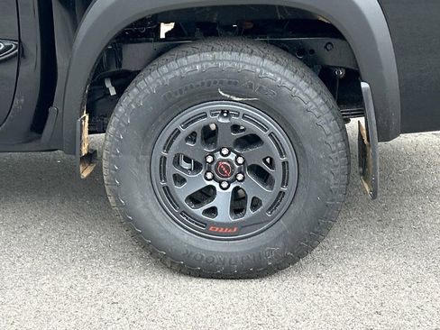 New 2026 Nissan Frontier PRO-4X w/ Tow Package AWD/4WD image 11