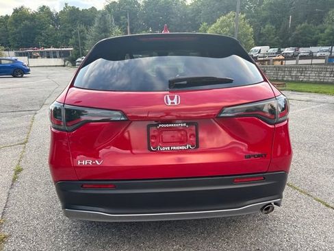 Used 2024 Honda HR-V Sport image 6