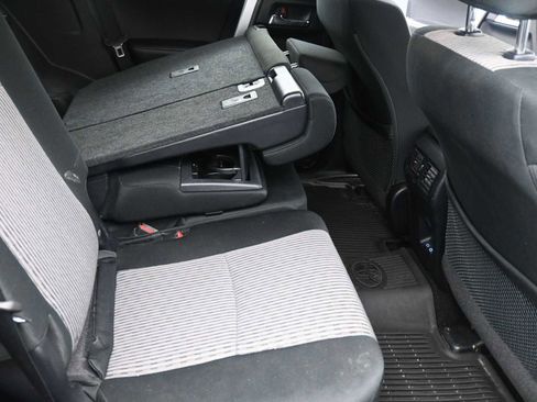 Used 2024 Toyota 4Runner SR5 image 29