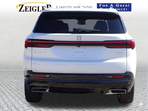 New 2025 Buick Enclave Sport Touring w/ Super Cruise Package AWD/4WD image 16