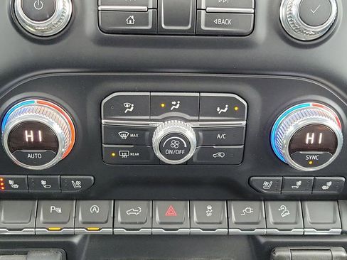 Used 2019 GMC Sierra 1500 AT4 image 31