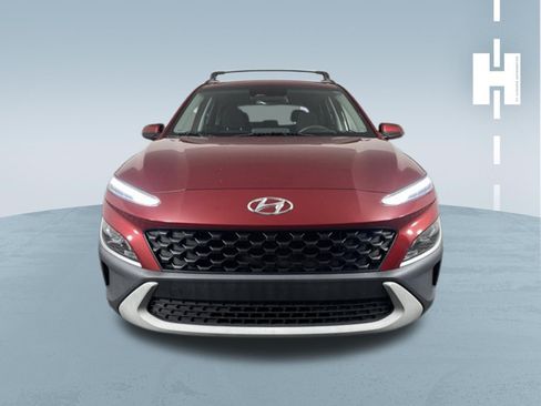 Used 2023 Hyundai Kona SEL FWD image 3