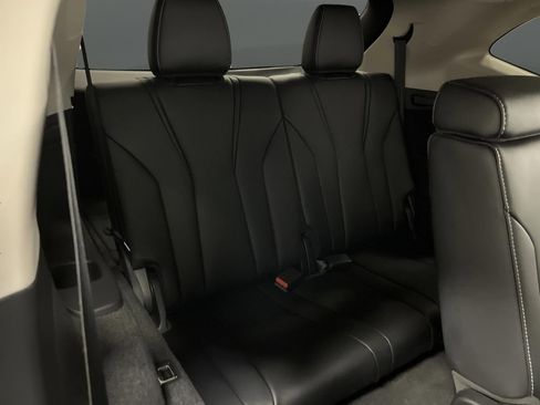 Used 2023 Acura MDX SH-AWD w/ Technology Package image 35