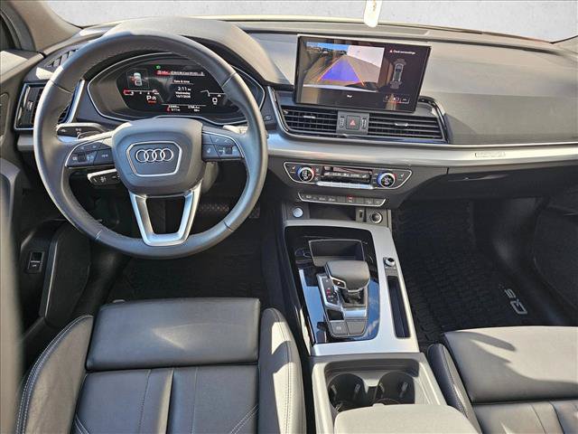 Used 2025 Audi Q5 2.0T Premium w/ Convenience Plus Package AWD/4WD image 19