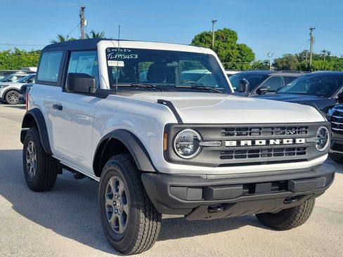 New 2026 Ford Bronco 2-Door AWD/4WD image 1