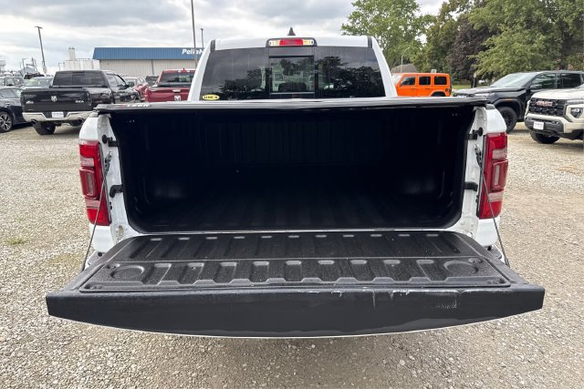 Used 2024 RAM 1500 Laramie AWD/4WD image 12