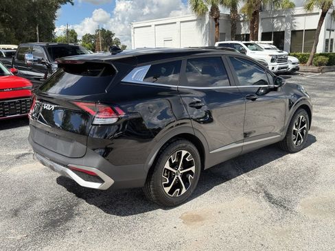 Certified 2023 Kia Sportage EX FWD image 4