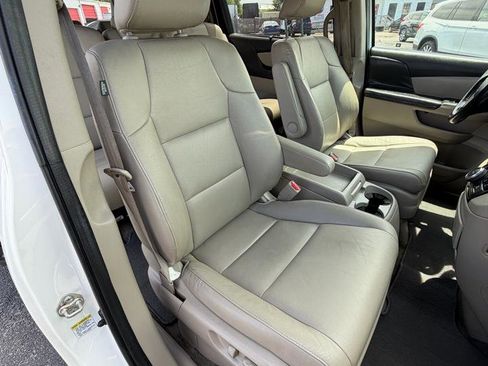 Used 2017 Honda Odyssey EX-L image 22