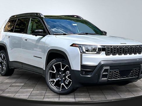 New 2026 Jeep Cherokee Overland w/ Trailer Tow Group AWD/4WD image 1