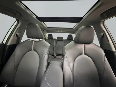 Used 2023 Toyota Camry XSE w/ Navigation Package FWD image 15
