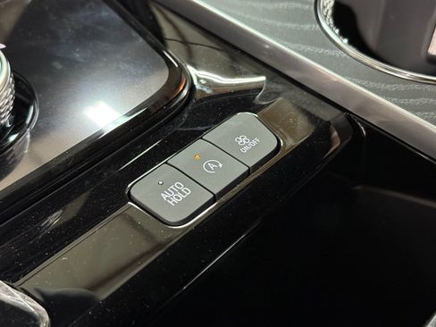 New 2026 Cadillac Escalade ESV Sport image 38