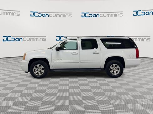 Used 2011 GMC Yukon XL SLE image 5