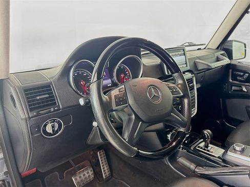 Used 2016 Mercedes-Benz G 550 image 9