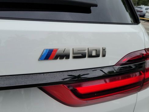 Used 2021 BMW X7 M50i w/ Executive Package AWD/4WD image 5