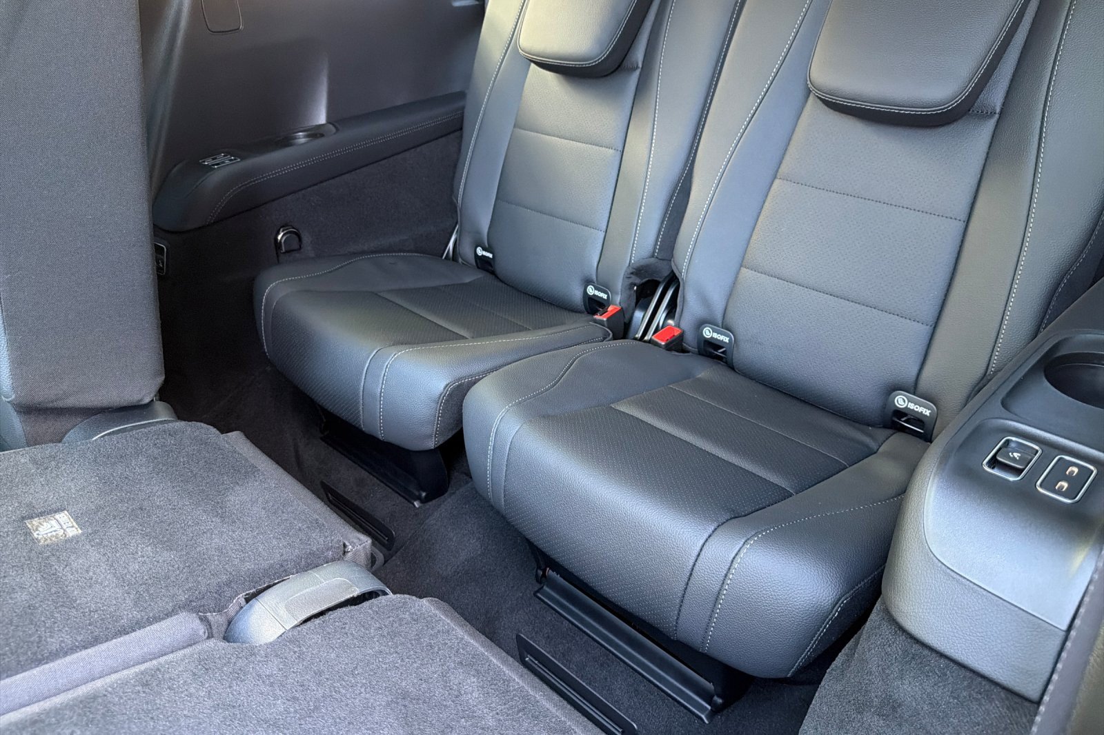 New 2026 Mercedes-Benz GLS 450 4MATIC image 14