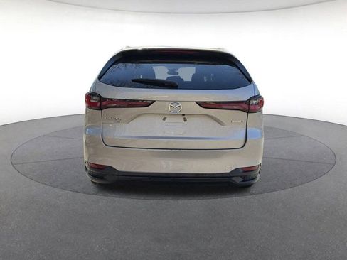 Used 2024 MAZDA CX-90 3.3 Turbo w/ Preferred Package image 4