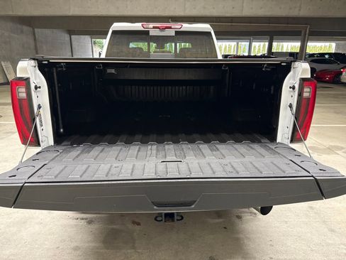 Used 2024 GMC Sierra 3500 Denali Ultimate image 24