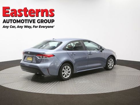 Used 2024 Toyota Corolla LE image 38