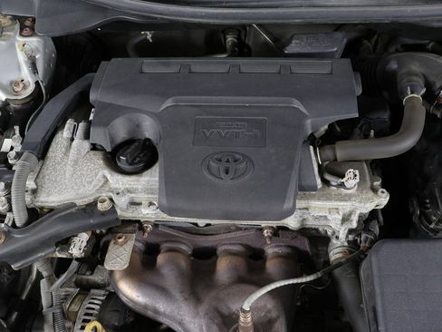 Used 2013 Toyota Camry SE w/ Leather Pkg FWD image 17