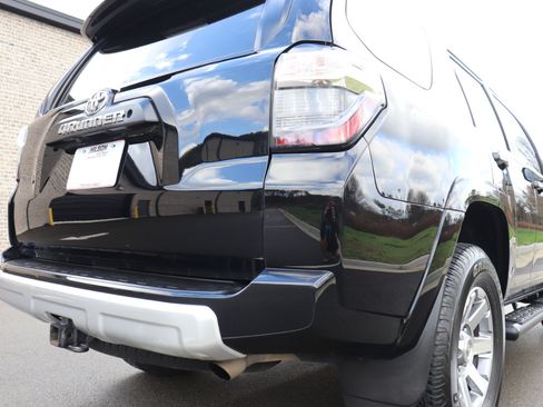 Used 2016 Toyota 4Runner Trail Premium image 14