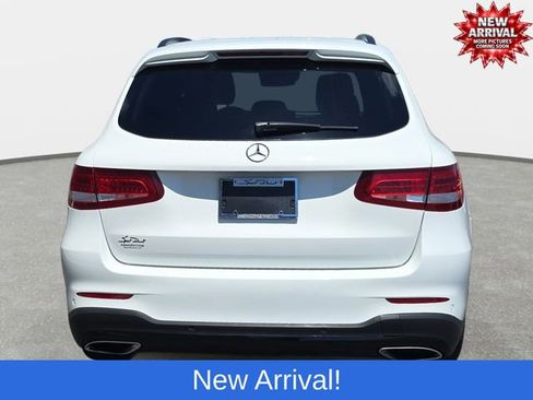 Used 2019 Mercedes-Benz GLC 300 4MATIC image 6