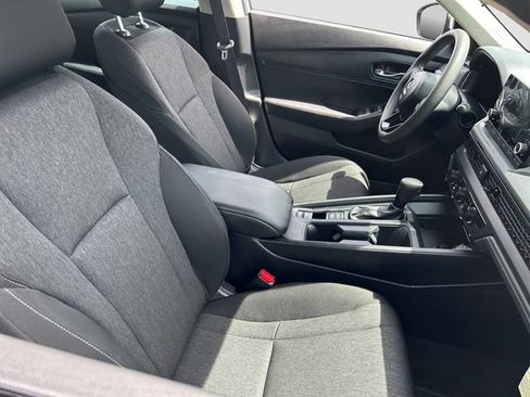 Used 2025 Honda Accord LX image 16
