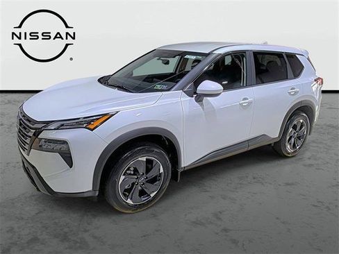 Used 2026 Nissan Rogue SV AWD/4WD image 1