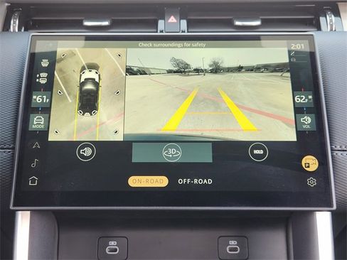 Used 2024 Land Rover Discovery Sport Dynamic SE image 17