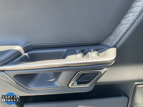 Used 2022 Rivian R1T Launch Edition image 22