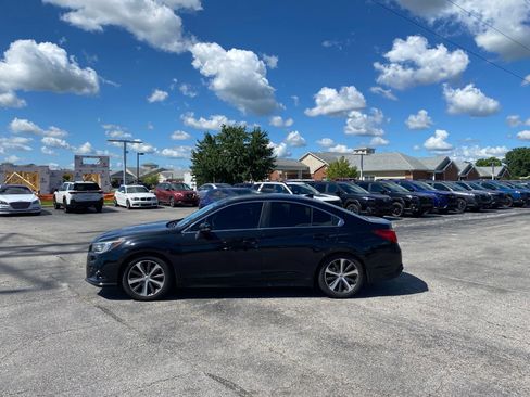 Used 2019 Subaru Legacy 2.5i Limited AWD/4WD image 1