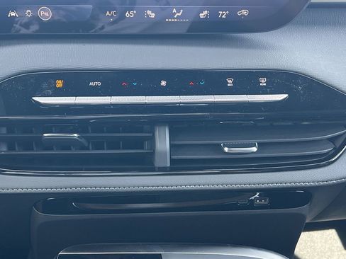 New 2026 Buick Enclave Preferred image 7