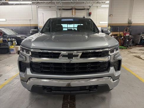 Certified 2024 Chevrolet Silverado 1500 LT image 2