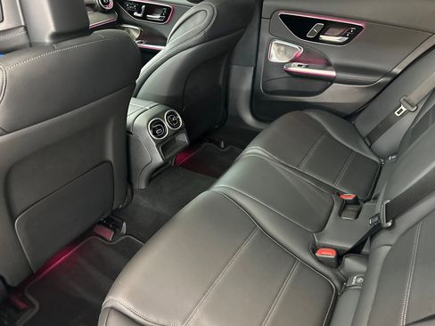 Used 2022 Mercedes-Benz C 300 Sedan image 26