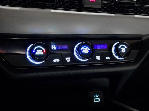 Used 2024 Honda HR-V LX image 29